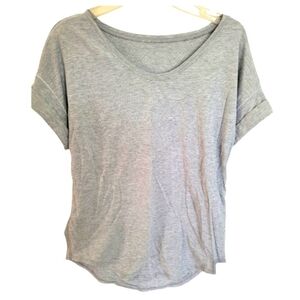 lululemon athletica Cuffed Sleeve Light Gray Short Sleeve Tee Size Medium